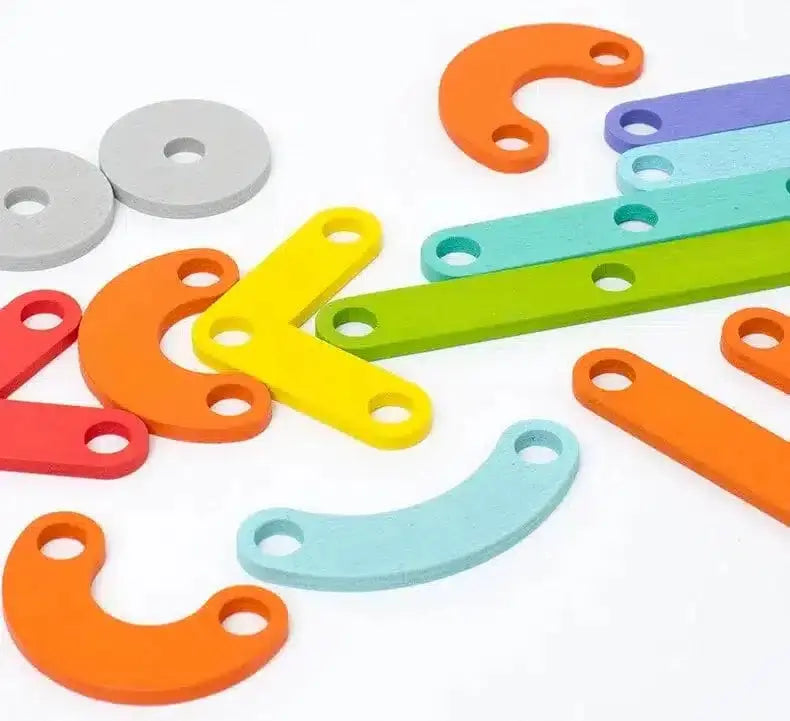 Montessori construction game with variable shapes - Image to copy