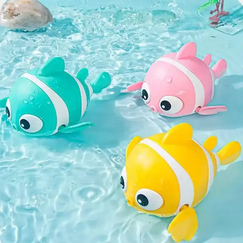 Swimming Clown Fish Bath Toy