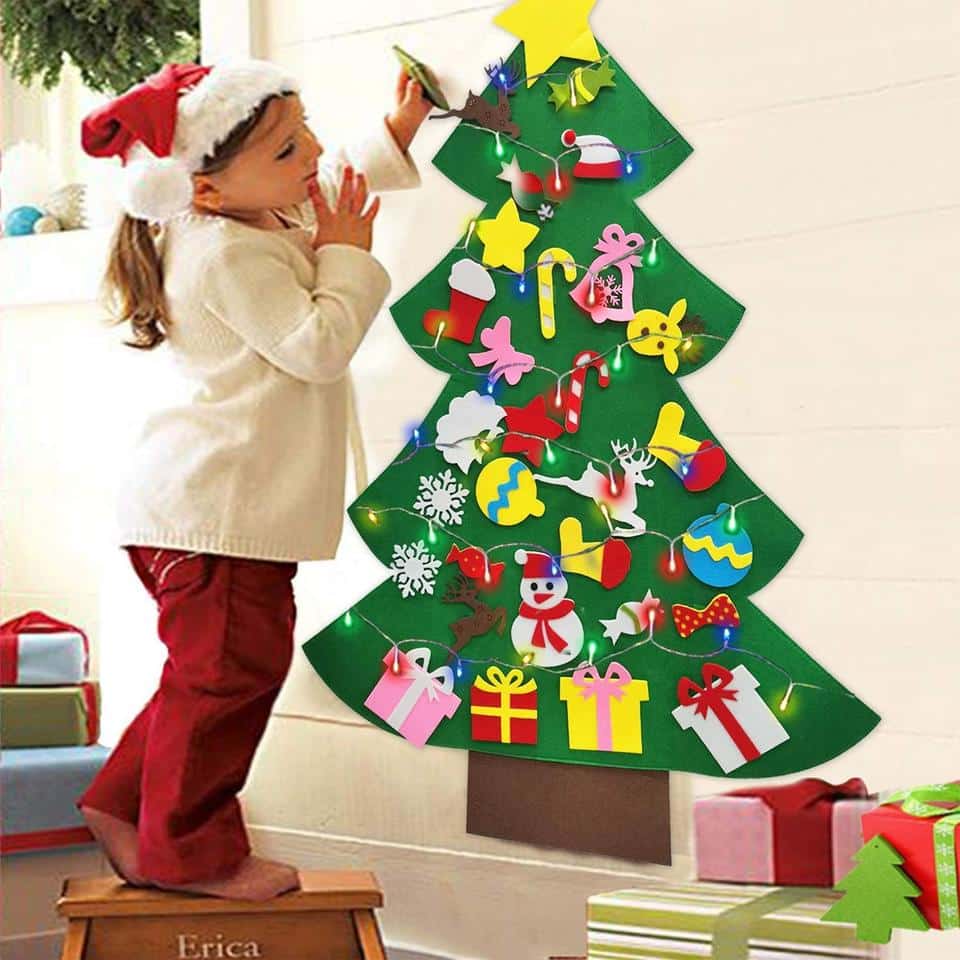 Felt Christmas Tree - 95cm - 26 Decoration Pieces | INCLUDED: LED Light Garland